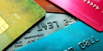 US Credit Card debt Reaches Record High- $1 Trillion
