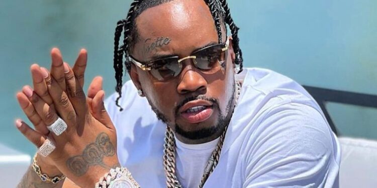 Fivio Foreign Showing Love and Dropping Jewels While Showing Off The Drip BAO!