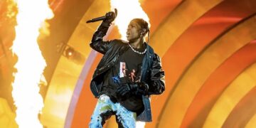 Travis Scott (Utopia) Debuts #1 with 400K Sold 