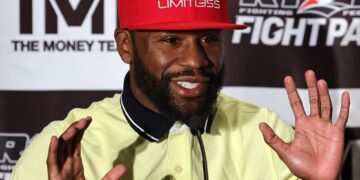 Floyd Mayweather Inks $402 Million Affordable Housing Deal in NYC